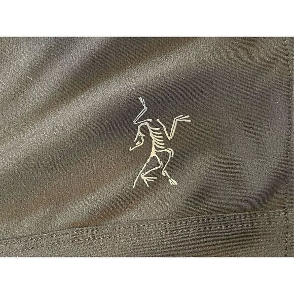 Arcteryx Womens 1/2 Zip Pullover Lightweight Base Layer Black Grey Sz M - Picture 4 of 7